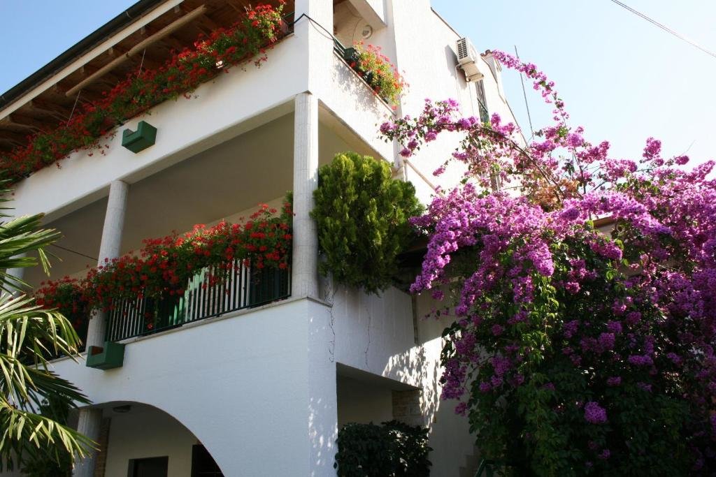 Monolocale con balcone Apartments Šorić