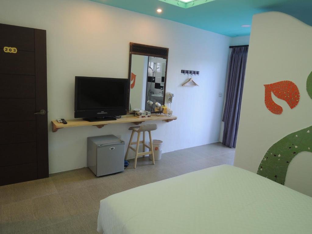 Standard Double room with balcony Kenting Hostel