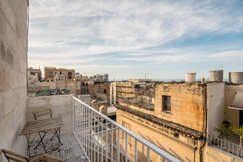 Студия с видом на море Valletta Ajkla Mansion