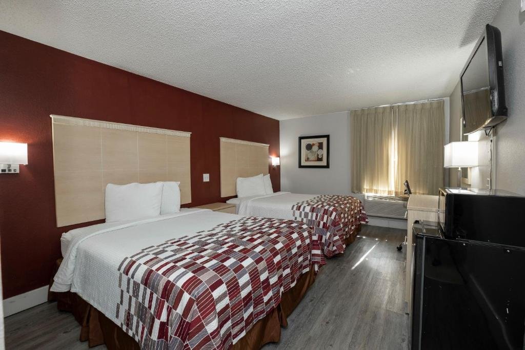 Superior Double room Red Roof Inn Raleigh North-Crabtree Mall-PNC Arena