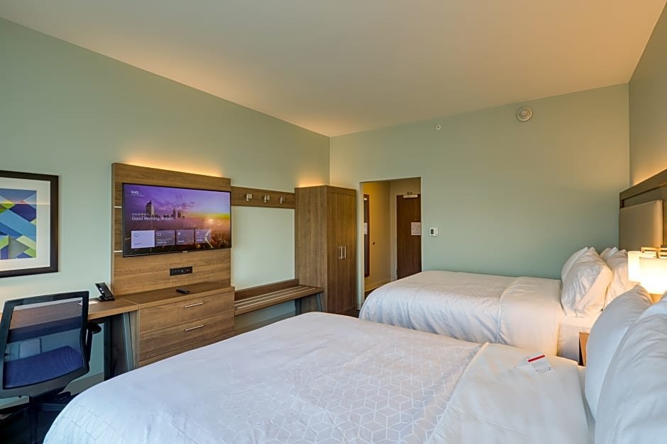 Camera quadrupla Standard con vista sulla città Holiday Inn Express & Suites - Charlotte - South End, an IHG Hotel