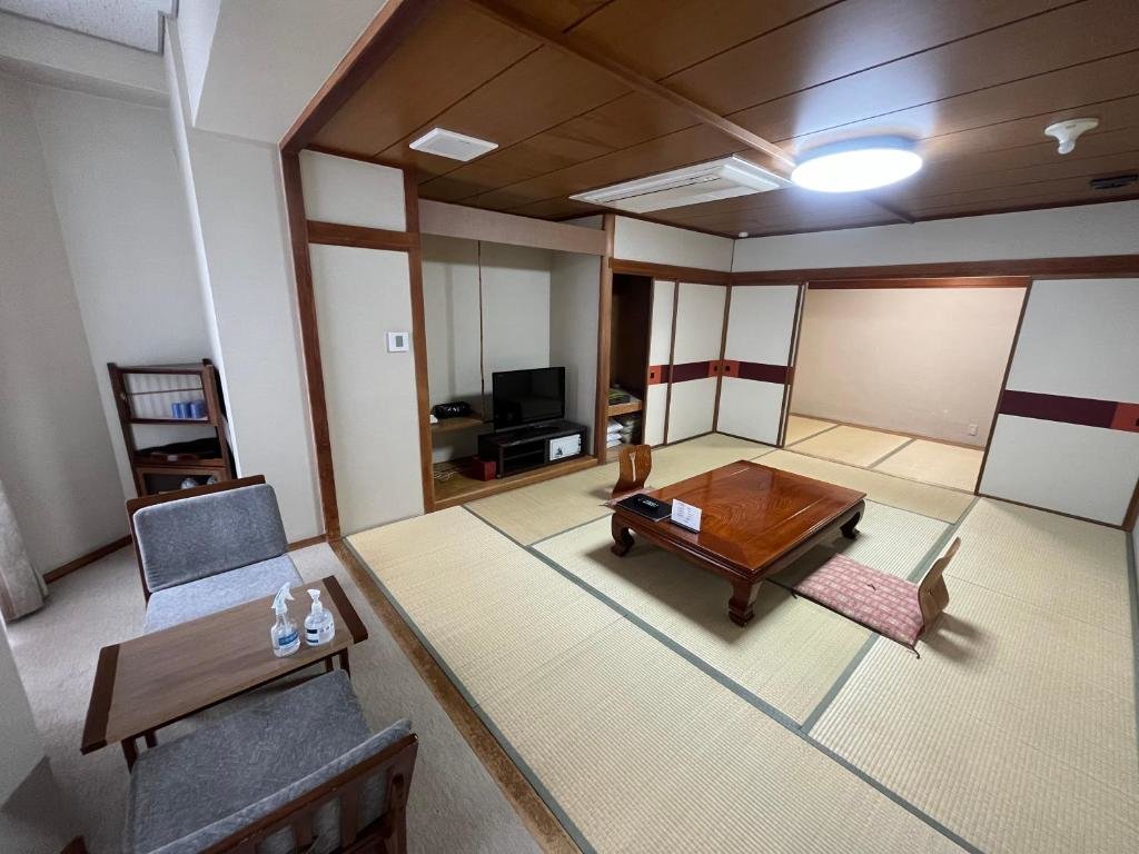 Standard room Nakamuraya Ryokan