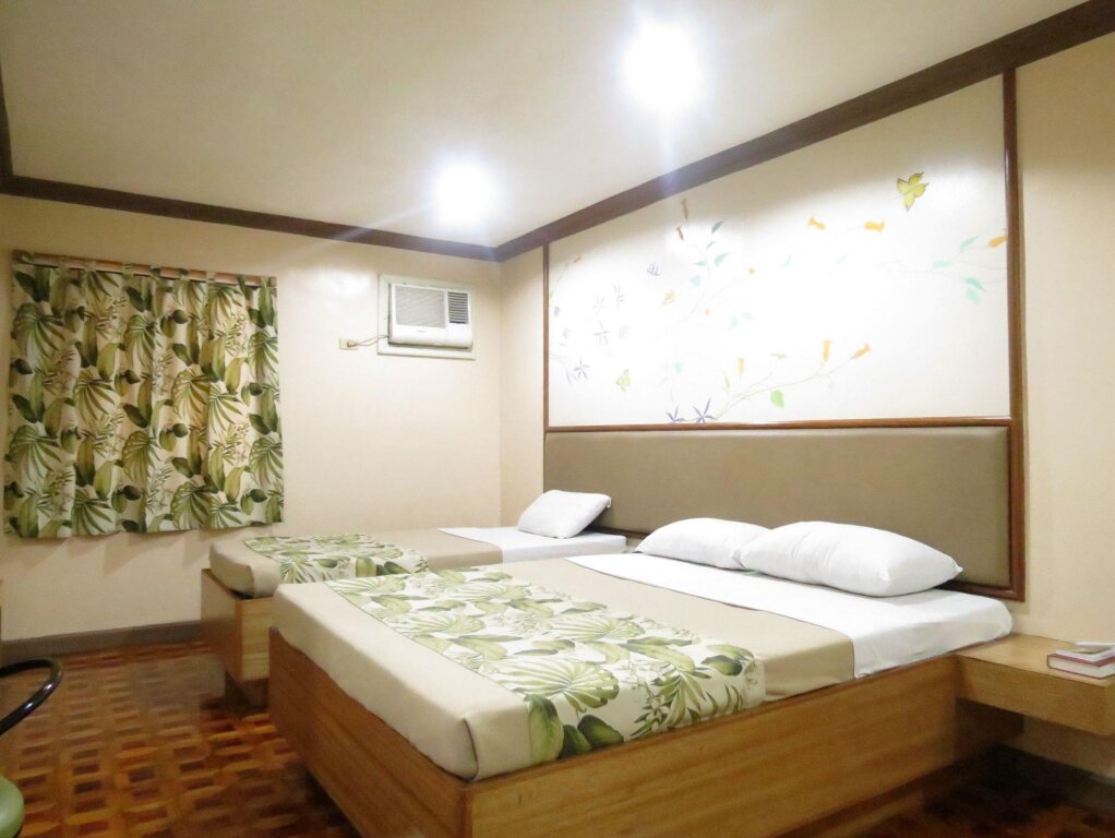 Premium Zimmer Pinoy Pamilya Hotel