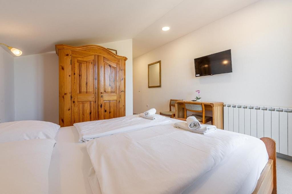 Standard Doppel Zimmer mit Balkon Bed & Breakfast Maki