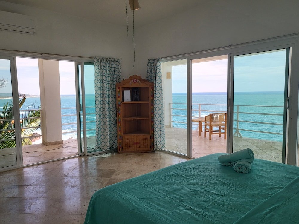 Standard chambre avec balcon et Vue panoramique Hotel Luz de Mar ' right on the beach