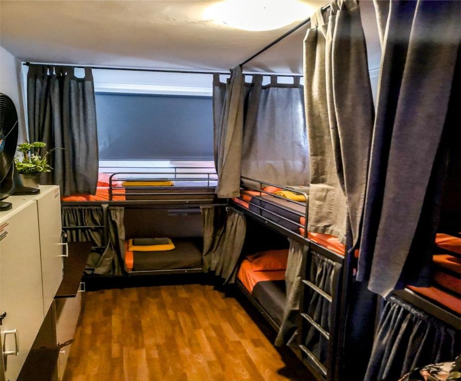 Bed in Dorm Live Lisboa Hostel