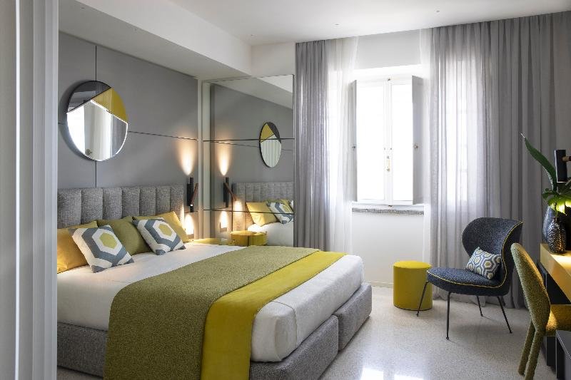 Standard Double room Hotel Plaza e de Russie - Relais & Châteaux