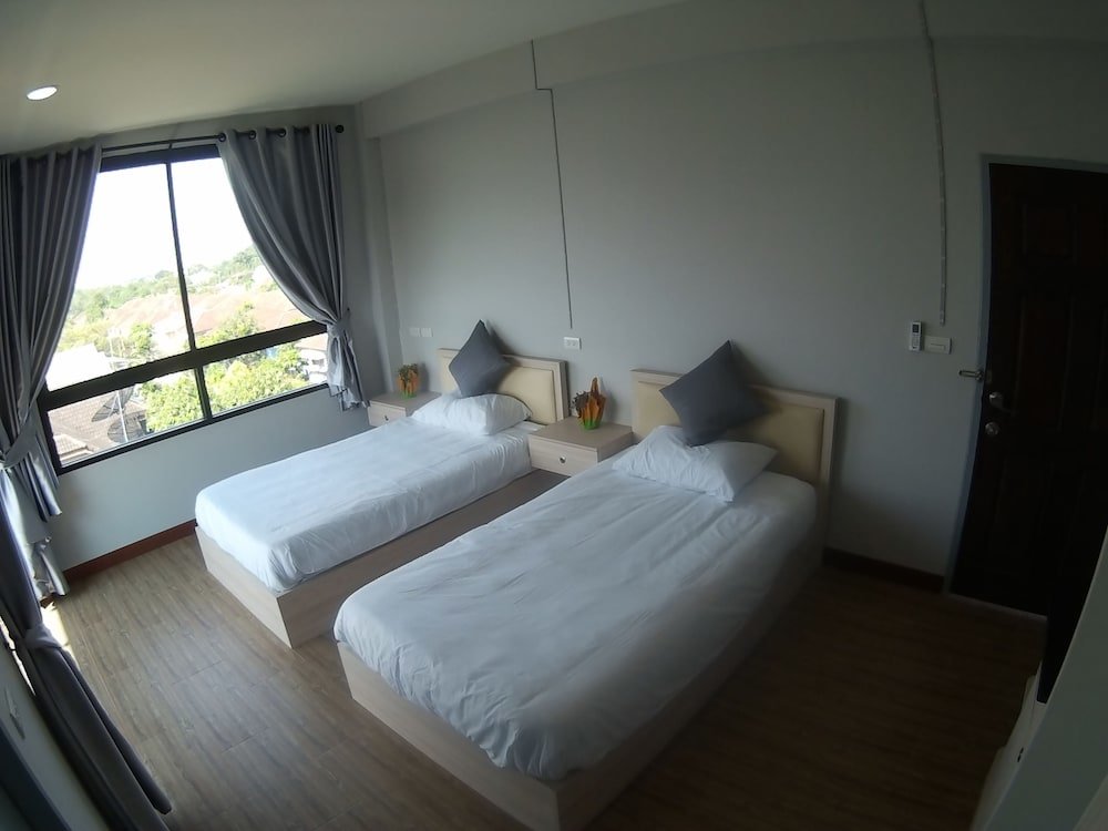 Standard Doppel Zimmer mit Balkon Na Siri Lake View
