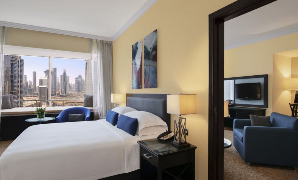 Двухместный люкс Towers Rotana - Dubai