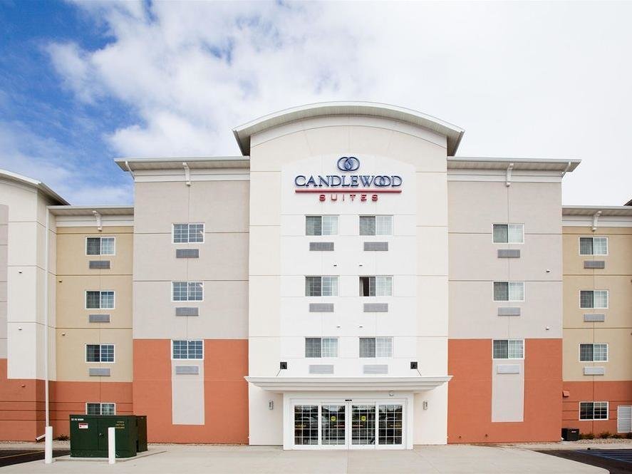 Suite Candlewood Suites Minot, an IHG Hotel