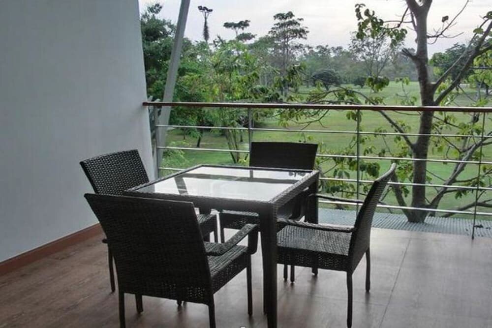 Двухместный номер Deluxe с балконом Baan Suan Khun Ta and Golf Resort