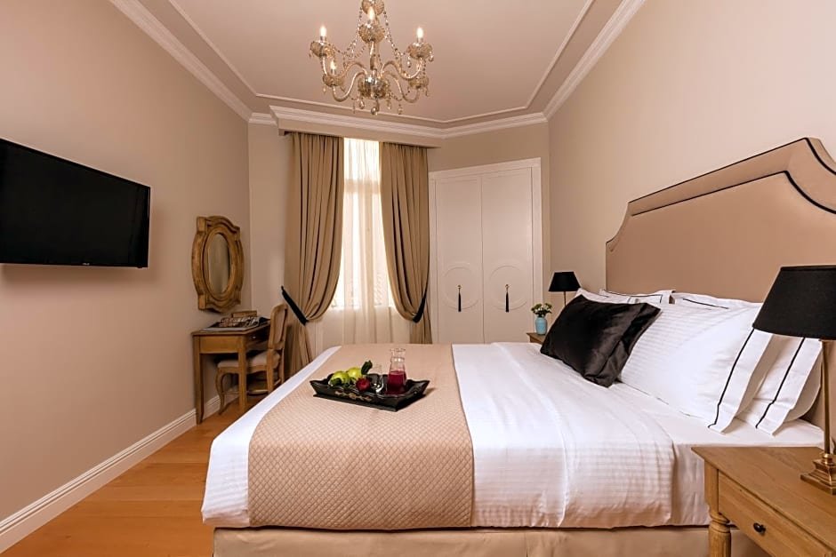 Classic Double room Athens Mansion Luxury Suites