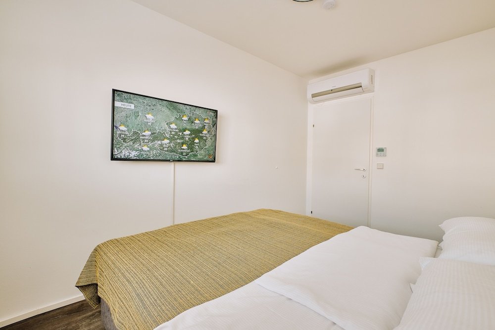 2 Bedrooms Standard Family room URBAN ISLAND - Riverside Apartments