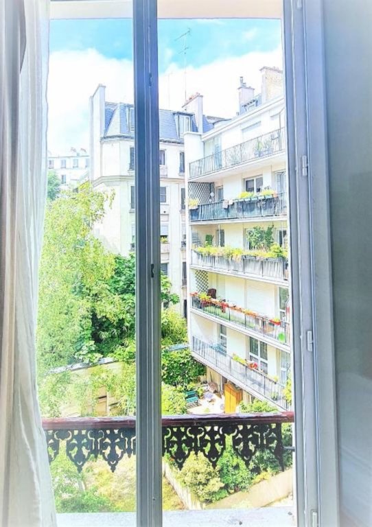 Номер Standard с красивым видом из окна Hotel de France