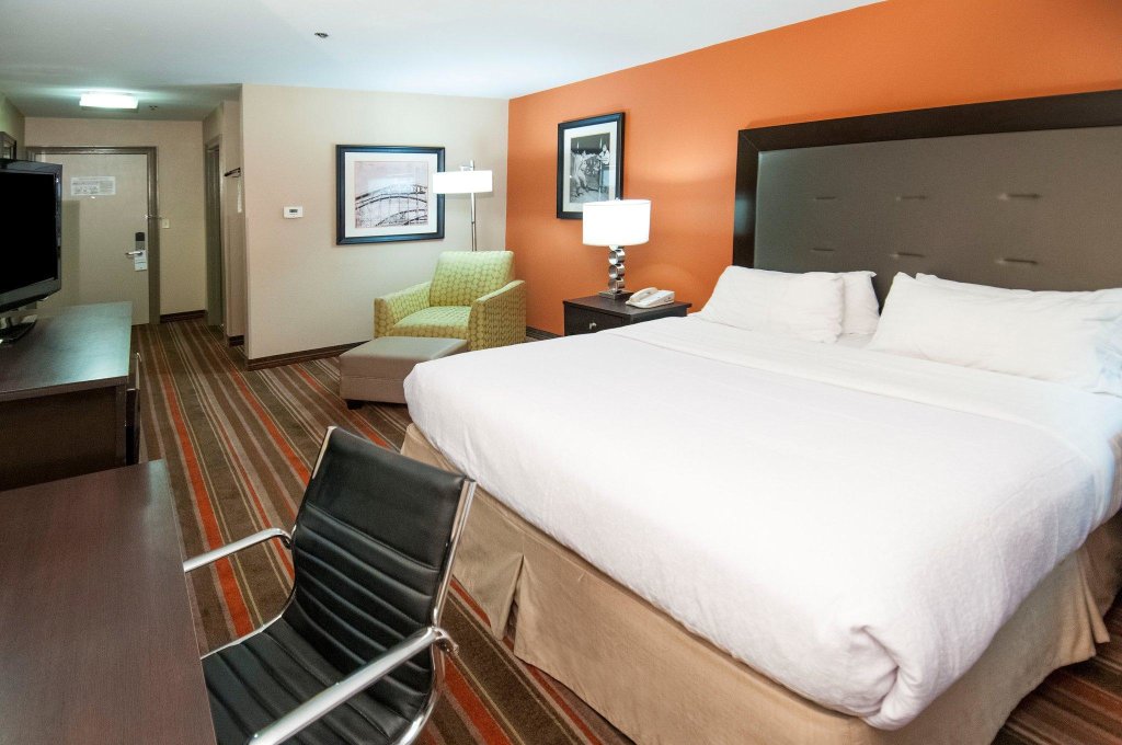 Номер Standard Holiday Inn Express & Suites Opelousas, an IHG Hotel