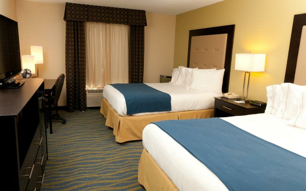 Habitación doble Estándar Holiday Inn Express Hotel & Suites Bloomington-Normal University Area, an IHG Hotel
