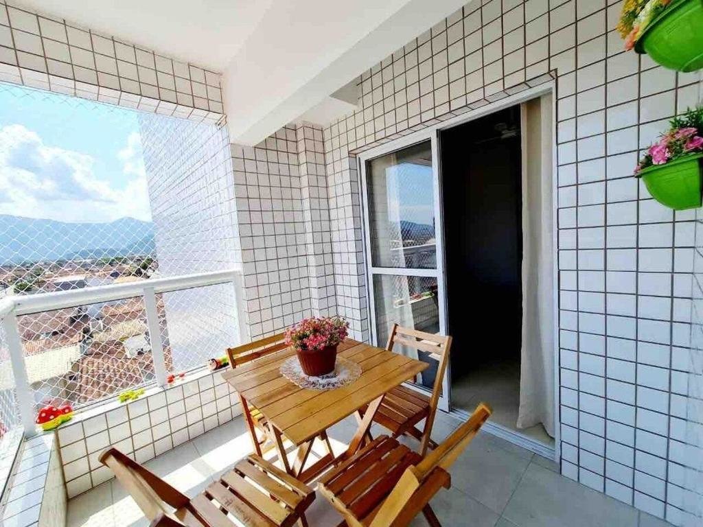 Appartement avec balcon Lindo apto com piscina em Praia Grande