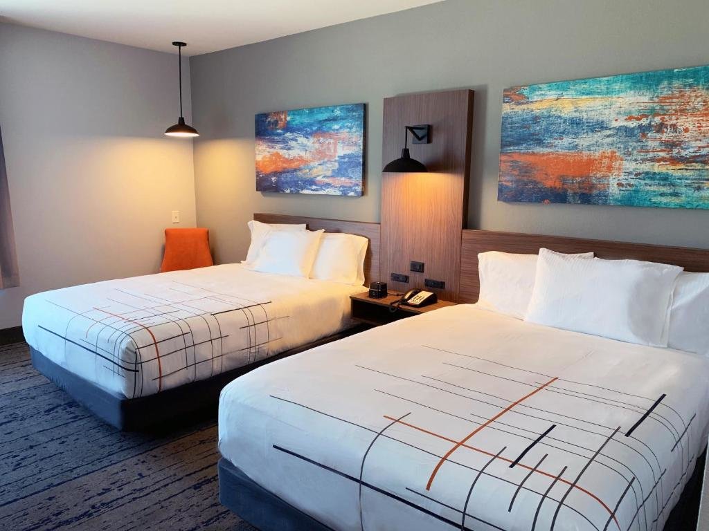 Deluxe Vierer Zimmer La Quinta Inn & Suites