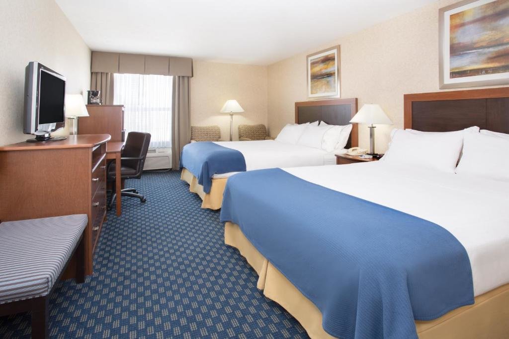 Двухместный номер Standard Holiday Inn Express Hotel & Suites Abilene, an IHG Hotel