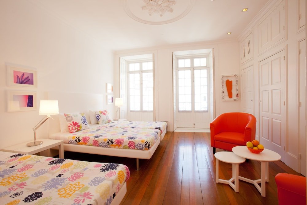 Supérieure triple chambre avec balcon Porto Lounge Hostel & Guesthouse
