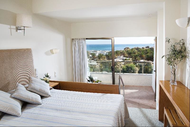 Двухместный номер Standard с балконом и с видом на море Agapi Beach Resort Premium