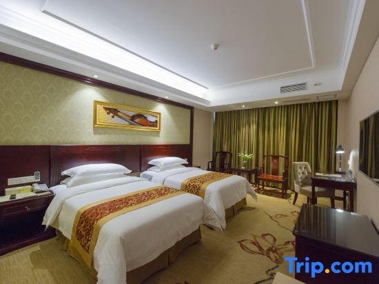 Двухместный номер Deluxe Vienna Hotel Guangxi Guilin North High-Speed Railway Station
