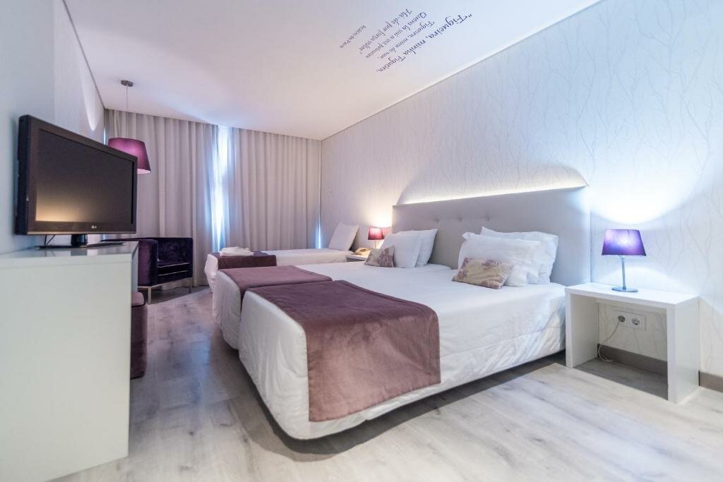Standard Dreier Zimmer Costa de Prata Hotel