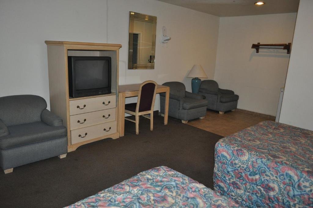 Двухместный номер Standard California Suites Motel