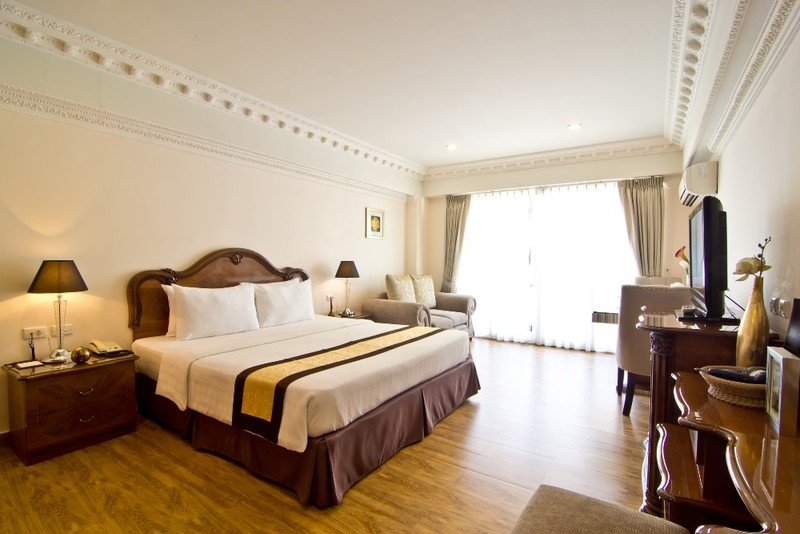 Standard Double room LK Royal Suite