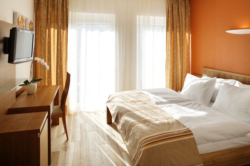 Номер Comfort Hotel Lava Inn - 24 h Check-In - Nähe LKH, Landeskrankenhaus, Feldbach