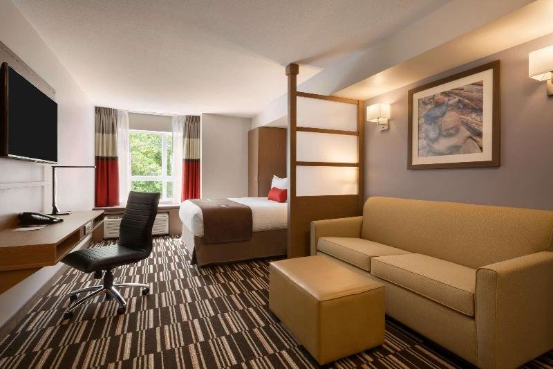 Business Zimmer Microtel Inn & Suites by Wyndham Oyster Bay