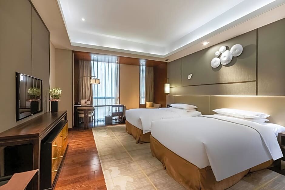 Двухместный номер Premium HUALUXE Wuxi Taihu, an IHG Hotel