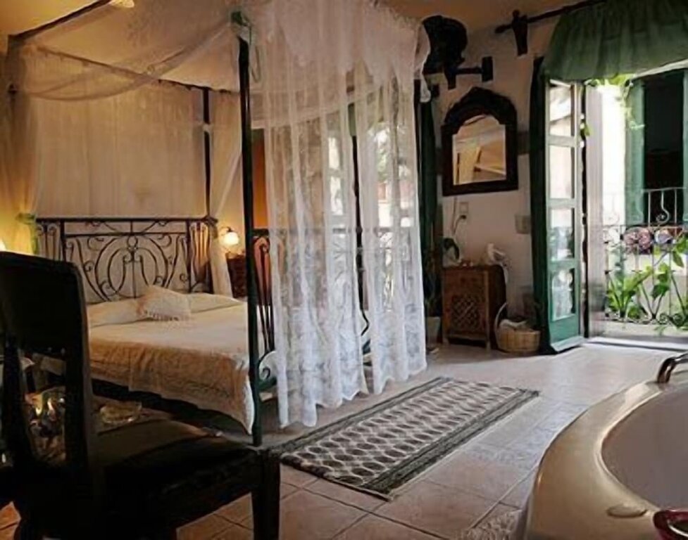 Студия Luxury Ifigenia Traditional Rooms & Maisonettes