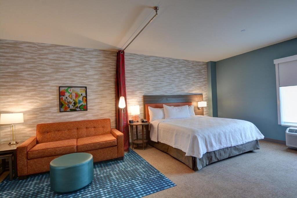 Двухместный люкс для гостей с ограниченными возможностями Home2 Suites By Hilton Charlotte Piper Glen