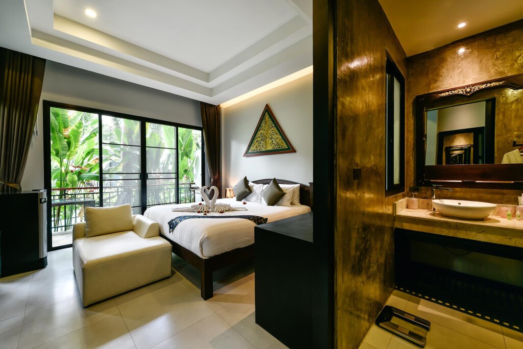 Номер Standard Coco Retreat Phuket Resort and Spa - SHA Plus