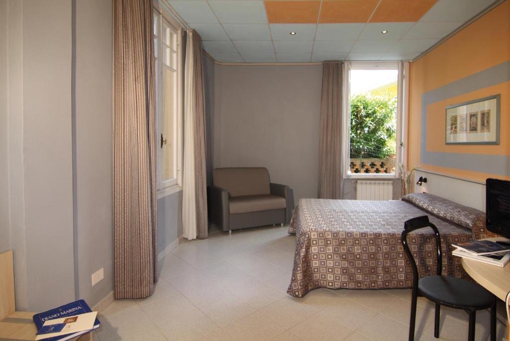 Standard Triple room Hotel Villa Igea