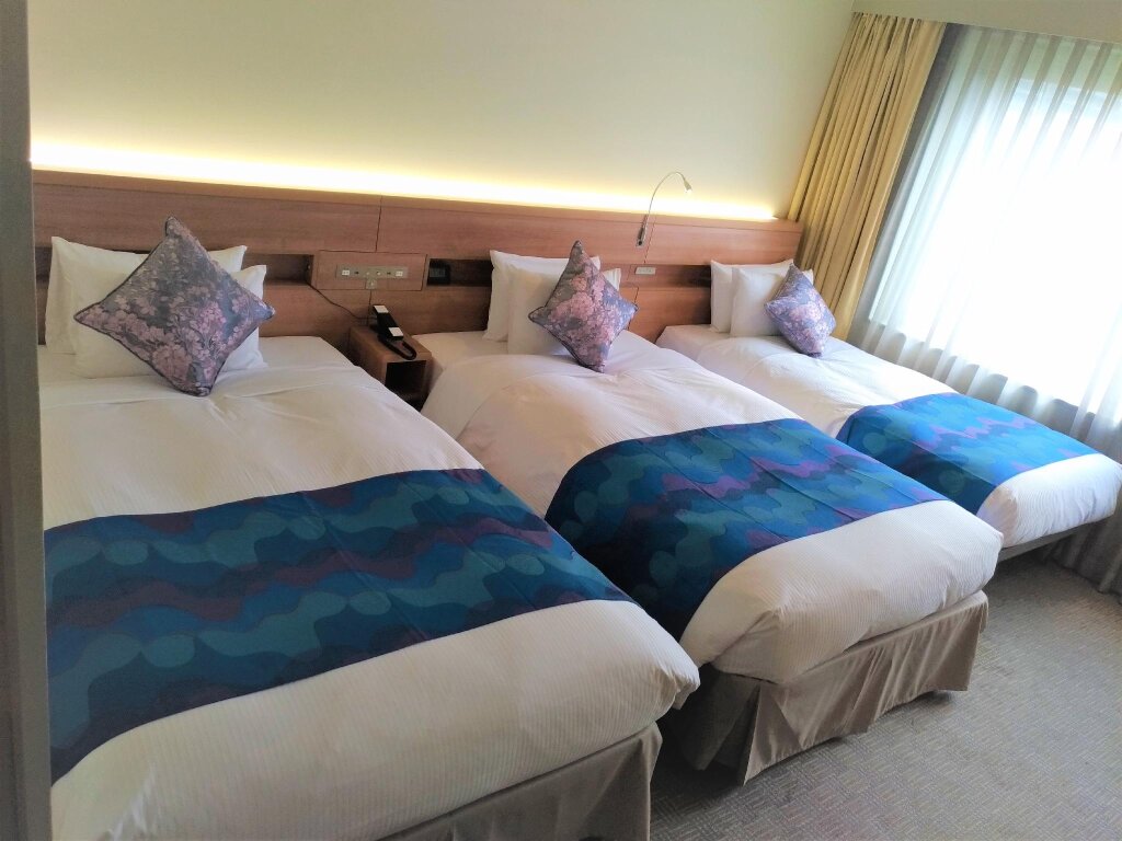 Standard Triple room KKR Hotel Hakata