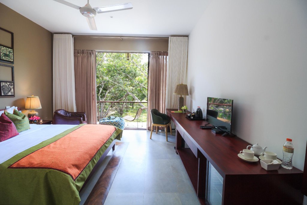 Трёхместный номер Deluxe с балконом Sigiriana Resort by Thilanka