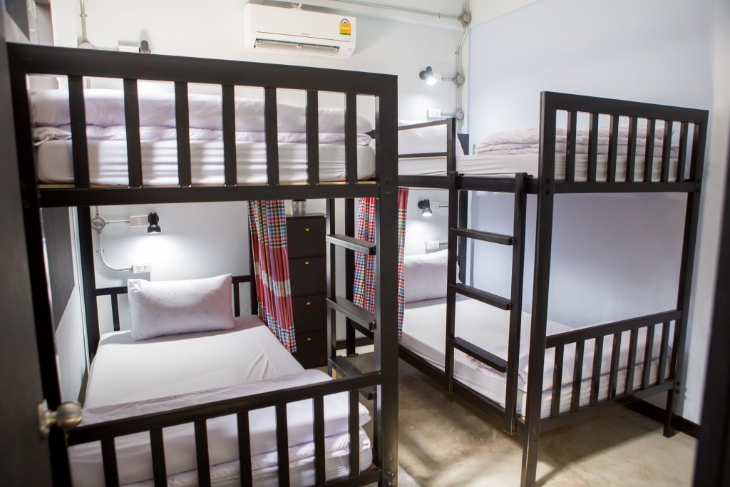 Кровать в общем номере Baan 89 Hostel