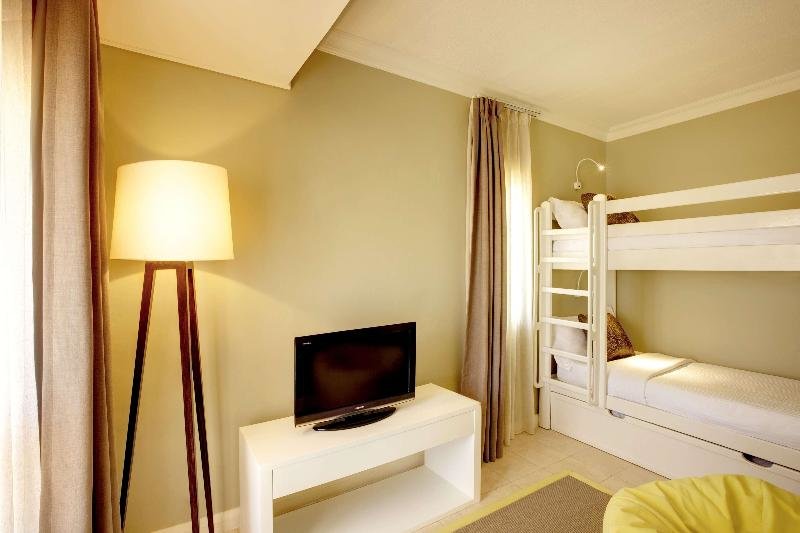 Standard famille chambre avec balcon OUTRIGGER Mauritius Beach Resort