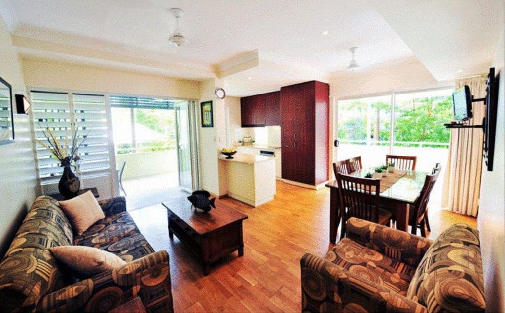 1 Bedroom Apartment with pool view Verandahs Boutique Apartments