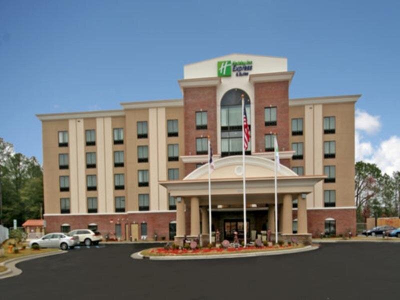 Люкс Holiday Inn Express Hotel & Suites Hope Mills-Fayetteville Airport, an IHG Hotel