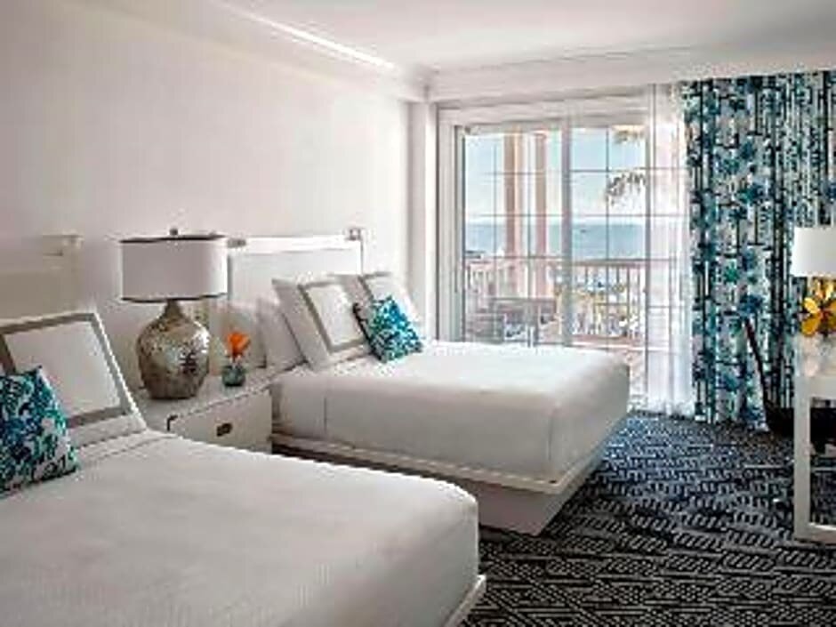 Standard quadruple chambre avec balcon Isla Bella Beach Resort & Spa