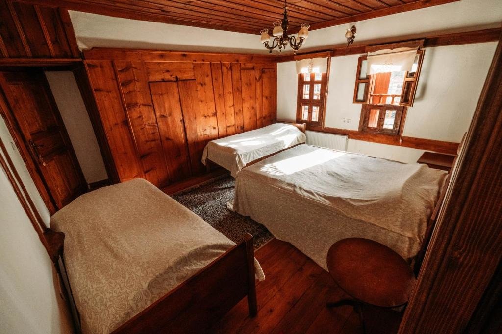 Standard Vierer Zimmer mit Gartenblick Safranbolu Camlica Konagi Carsi Evi