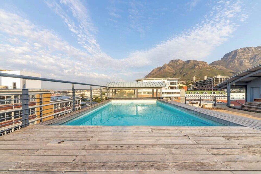 Apartment Modern Industrial 1BD Apartment - Cape Town