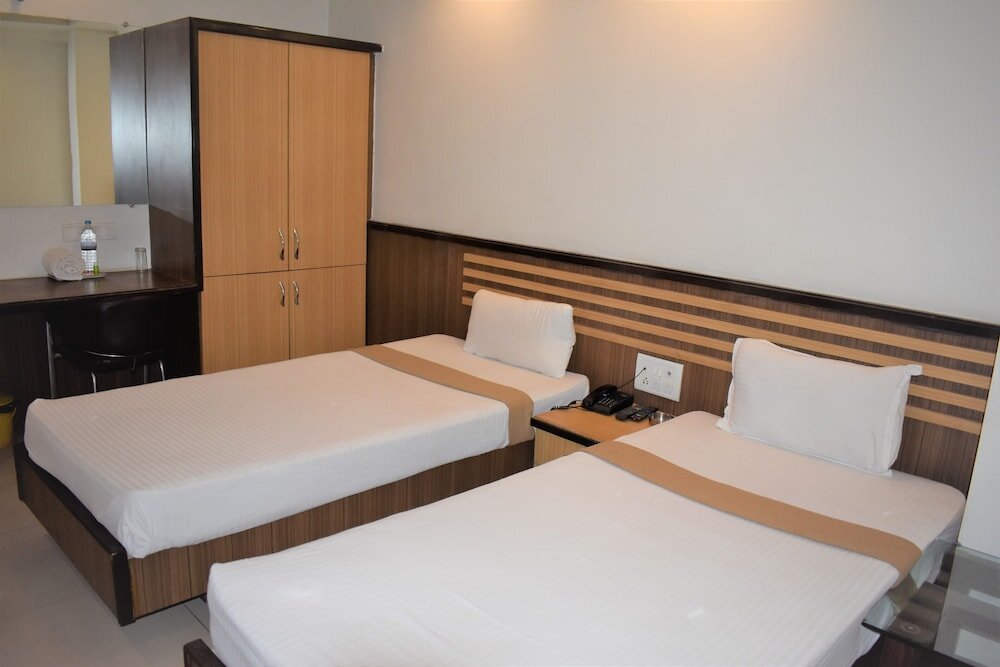 Habitación Económica Hotel Aditya