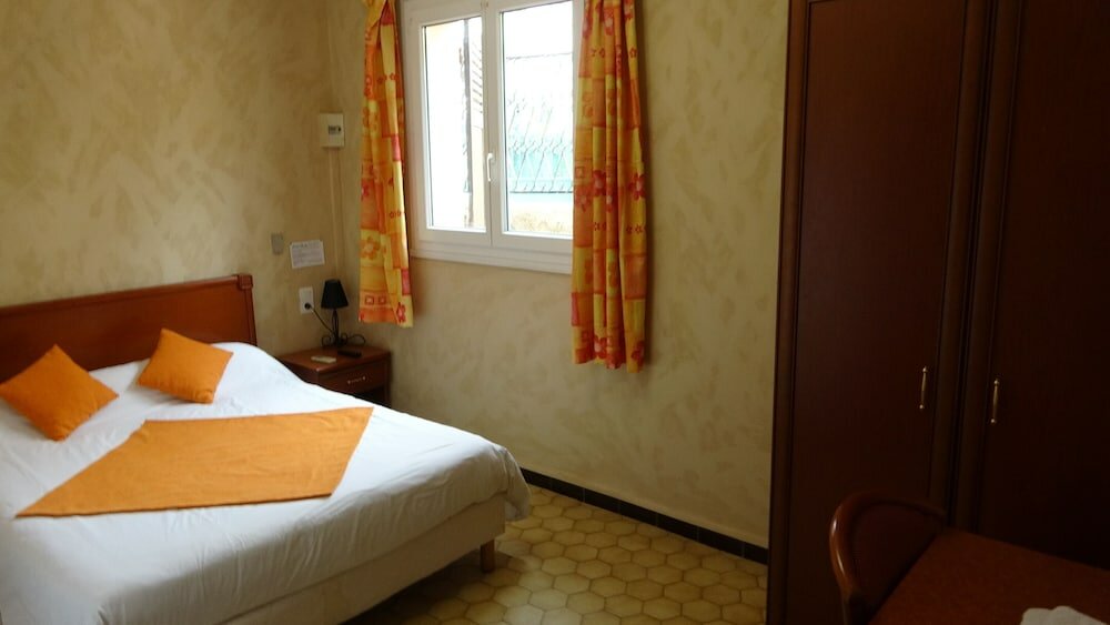 Room Hôtel Charles
