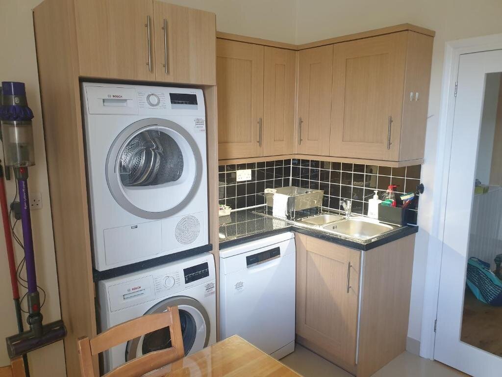 Appartement London Luxury 2 Bedroom Flat 5min walk from Overground, with FREE WIFI, FREE PARKING-Sleeps x6