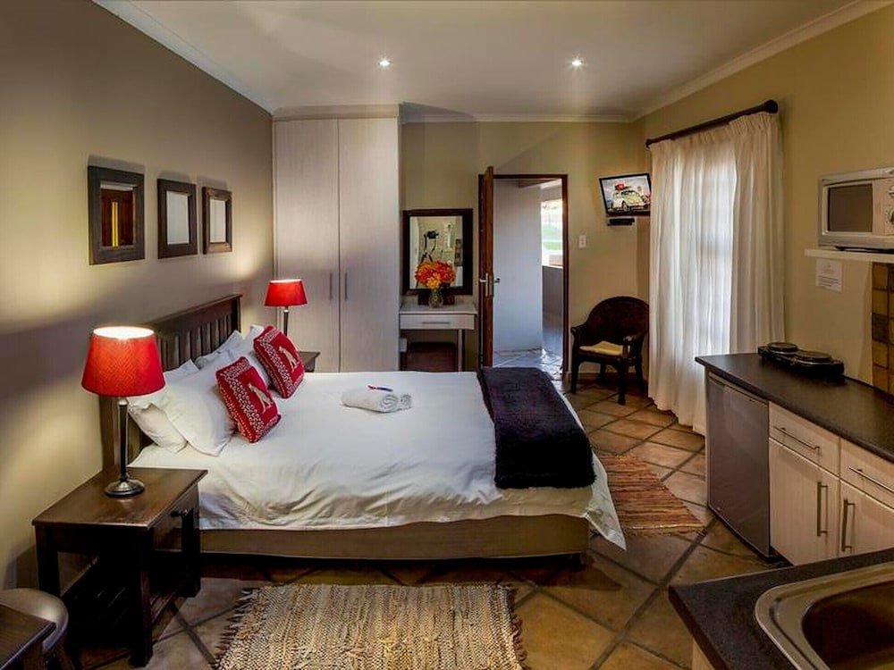Habitación Estándar Double Bed and Sleeper Couch, Luxury Room, Business Travel, Near Port Elizabeth