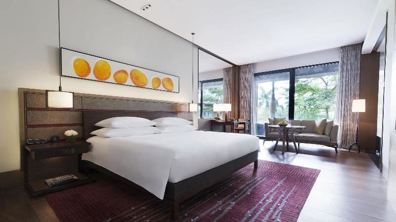 Двухместный номер Standard с балконом Park Hyatt Sanya Sunny Bay Resort
